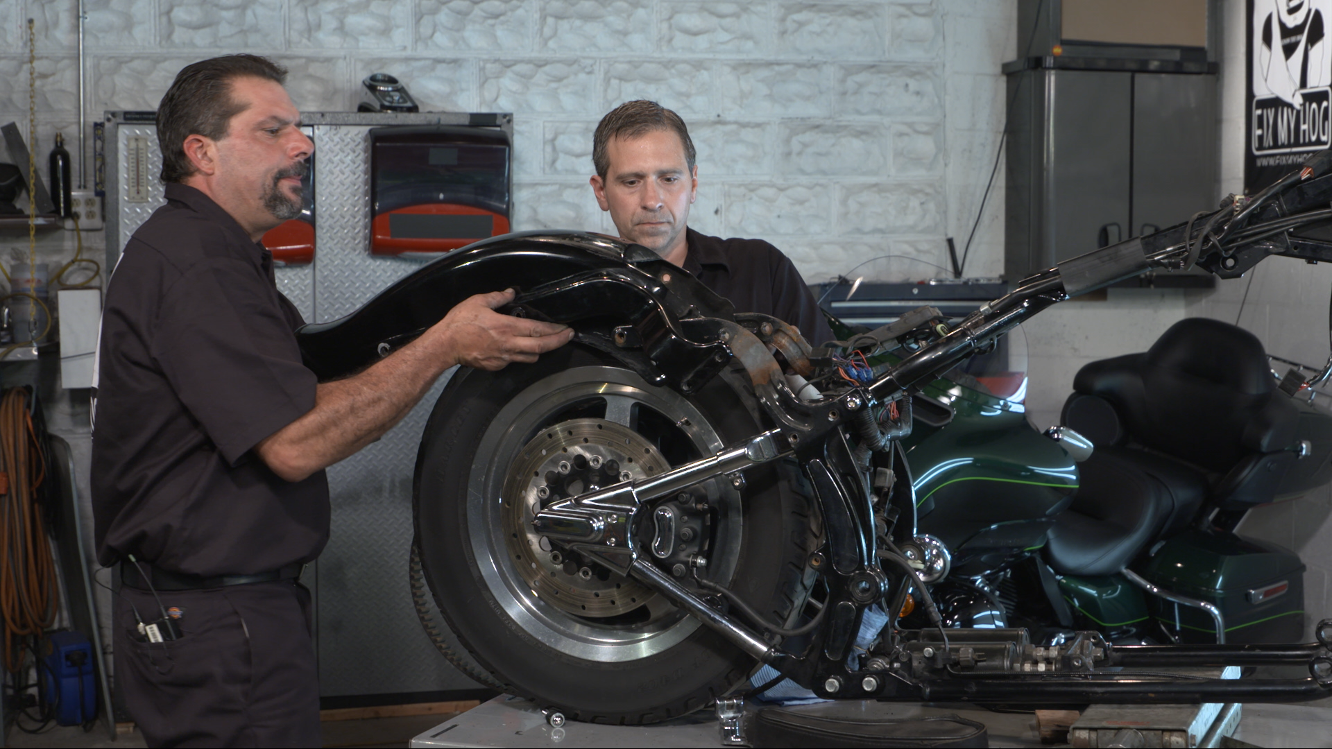 Harley Rear Fender Removal Fix My Hog