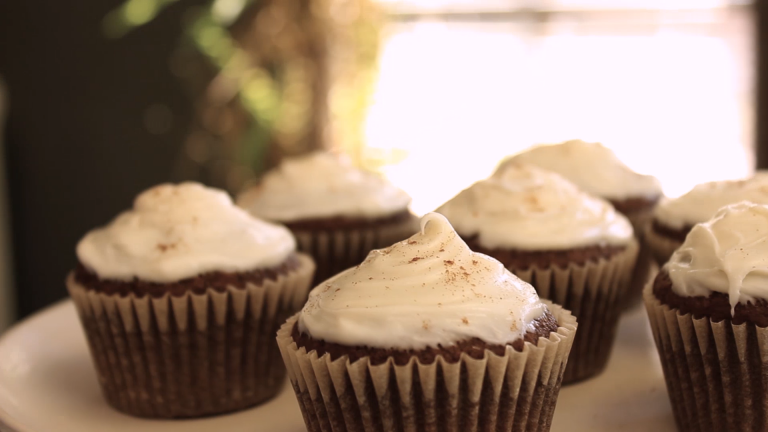 Chocolate cupcakes with vanilla frosting