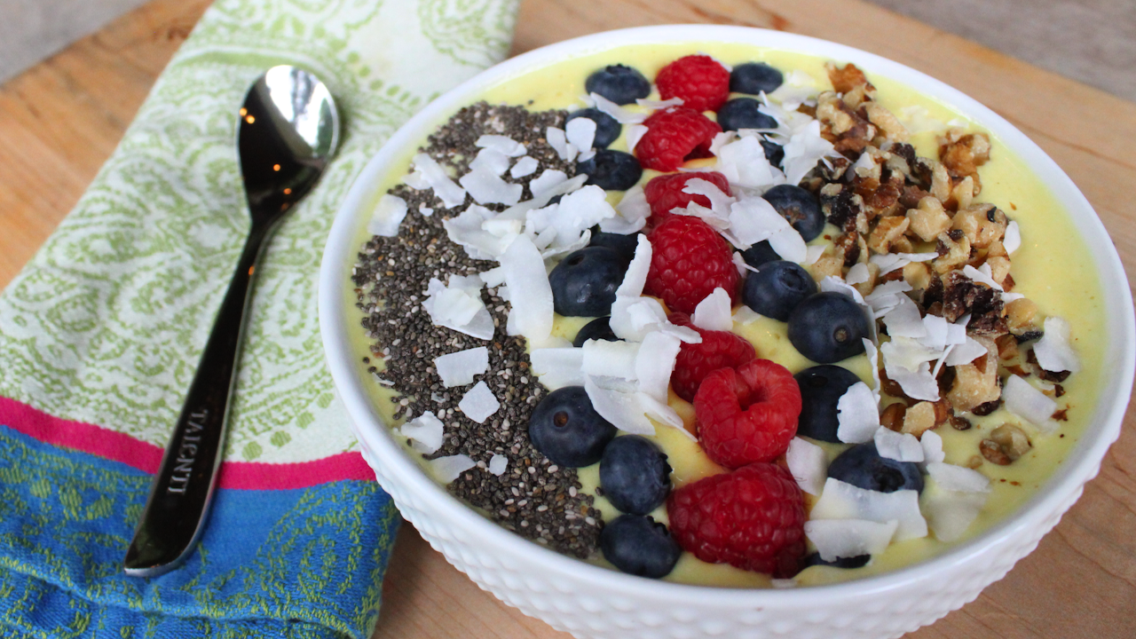 How to Make a Delicious Smoothie Bowl