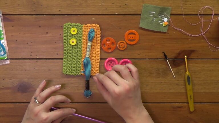 Crochet Buttonholes & Button Bands