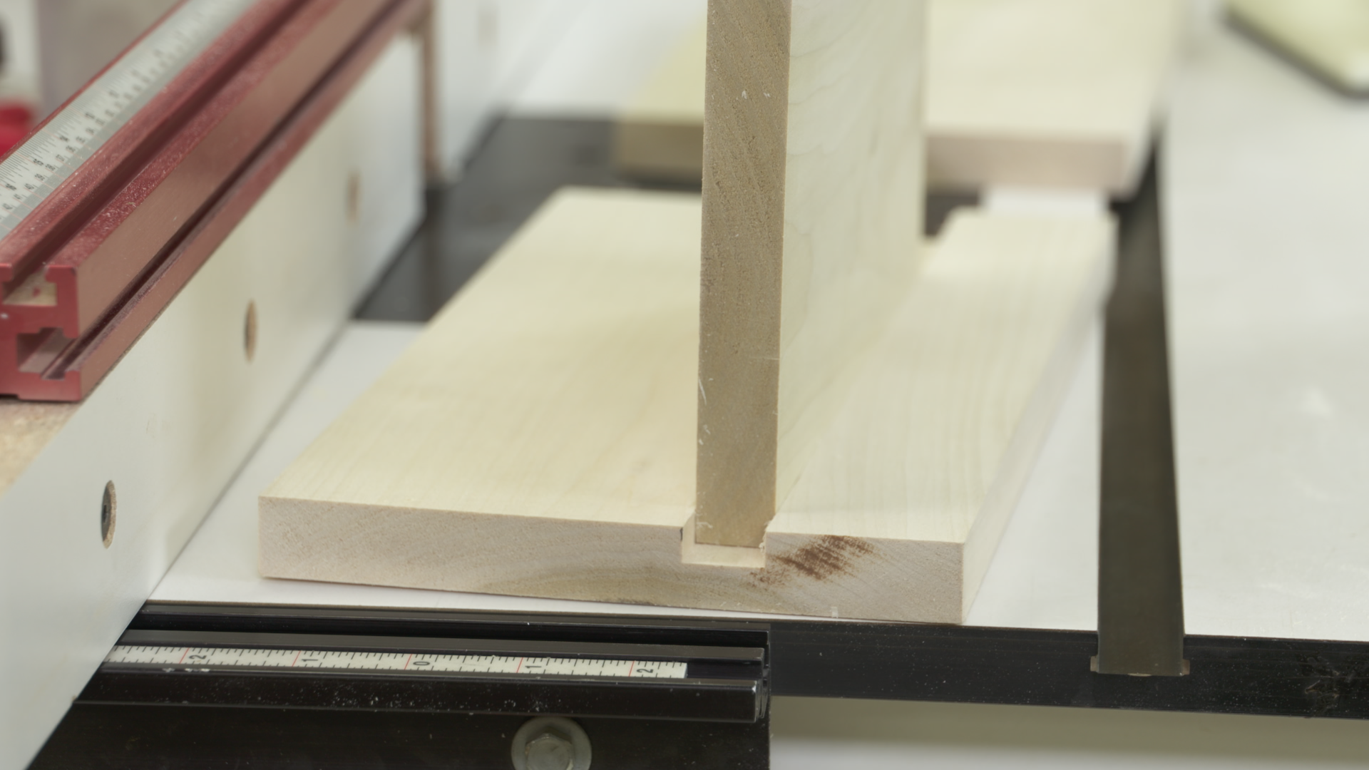 Router Table Setup Using Test Cuts for Perfect Dadoes WWGOA Craft