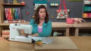 Zippered Clutch: Sewing &amp; Finishing