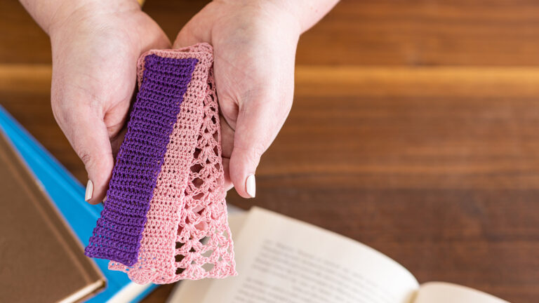Basic Crochet Bookmarkproduct featured image thumbnail.