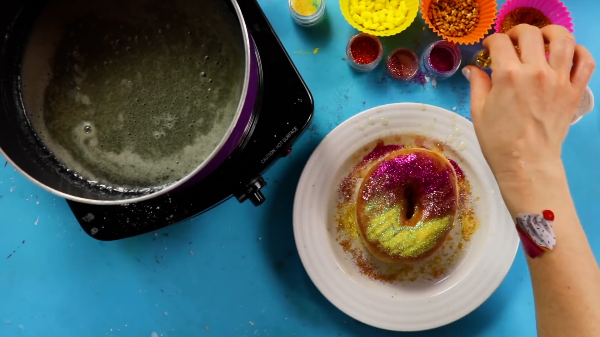 Edible Glitter Donuts DIY