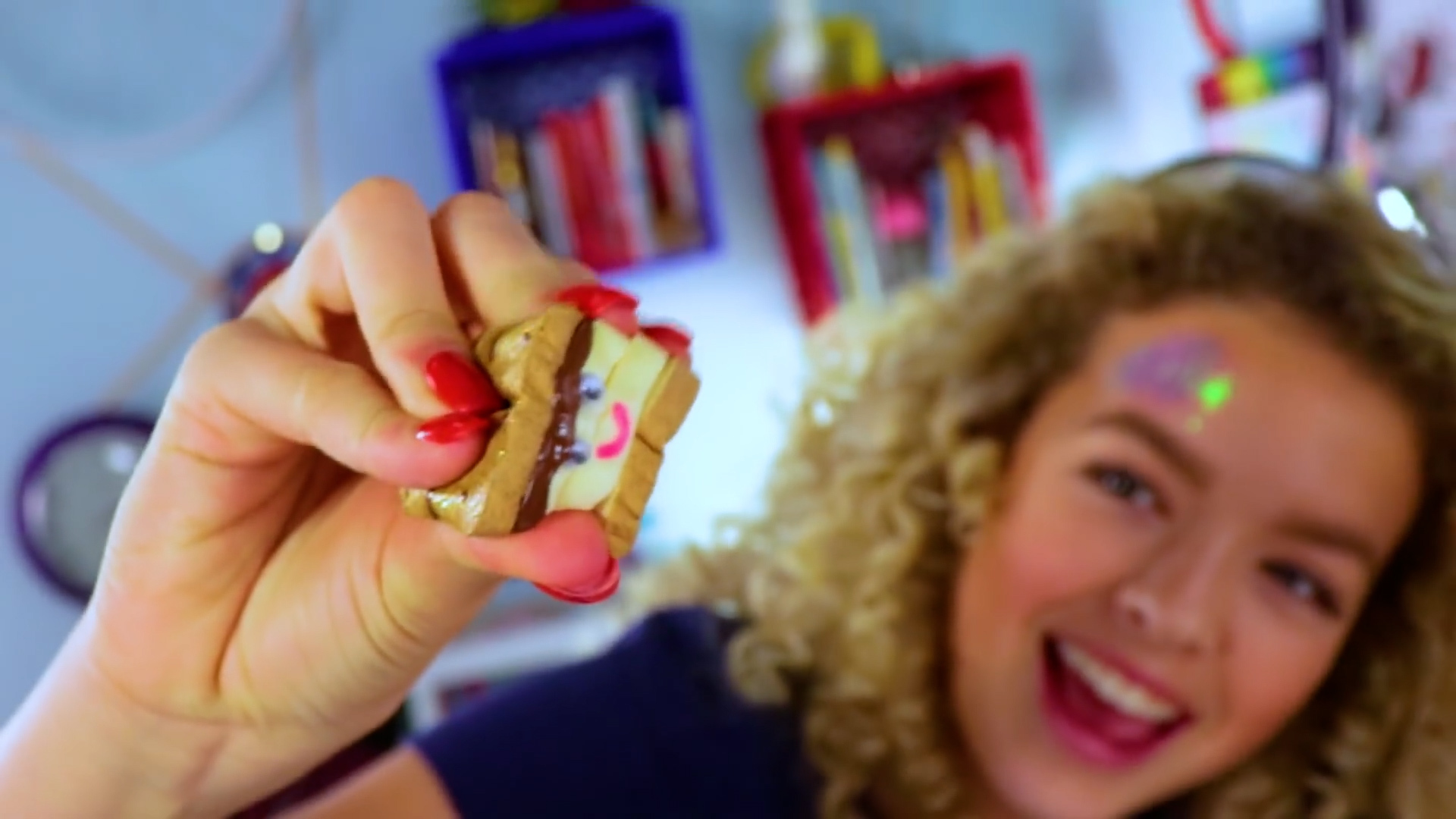 DIY S'mores Hacks | S'mores Squishy, Peeps S'mores Dip, Mini S'mores Grill