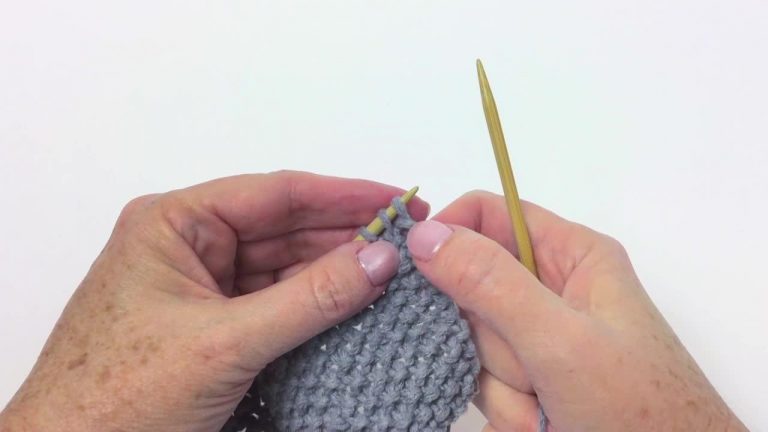 How to Work Seed Stitch