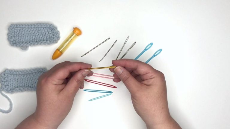 Extra Tools for Knitting: Tapestry Needles