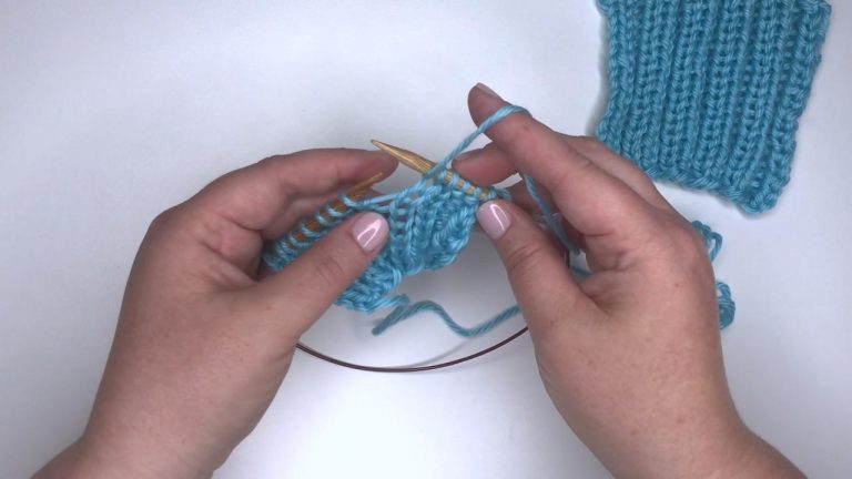 Easy Ribbing: Knit Two, Purl Two (K2, P2) Ribbingproduct featured image thumbnail.