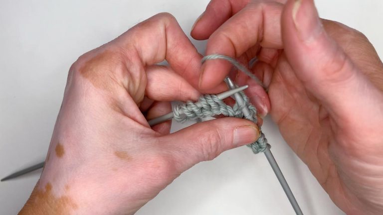 How to Knit Dropped Stitchesproduct featured image thumbnail.