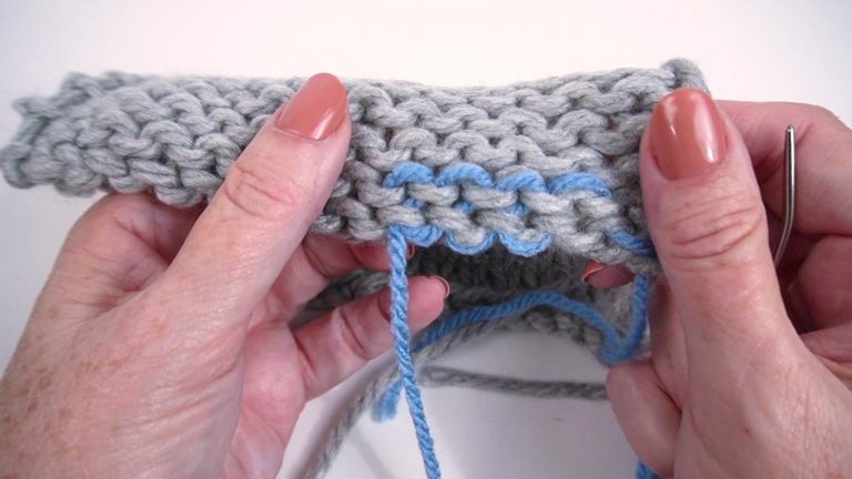 Finishing Basics: Weaving in Endsproduct featured image thumbnail.