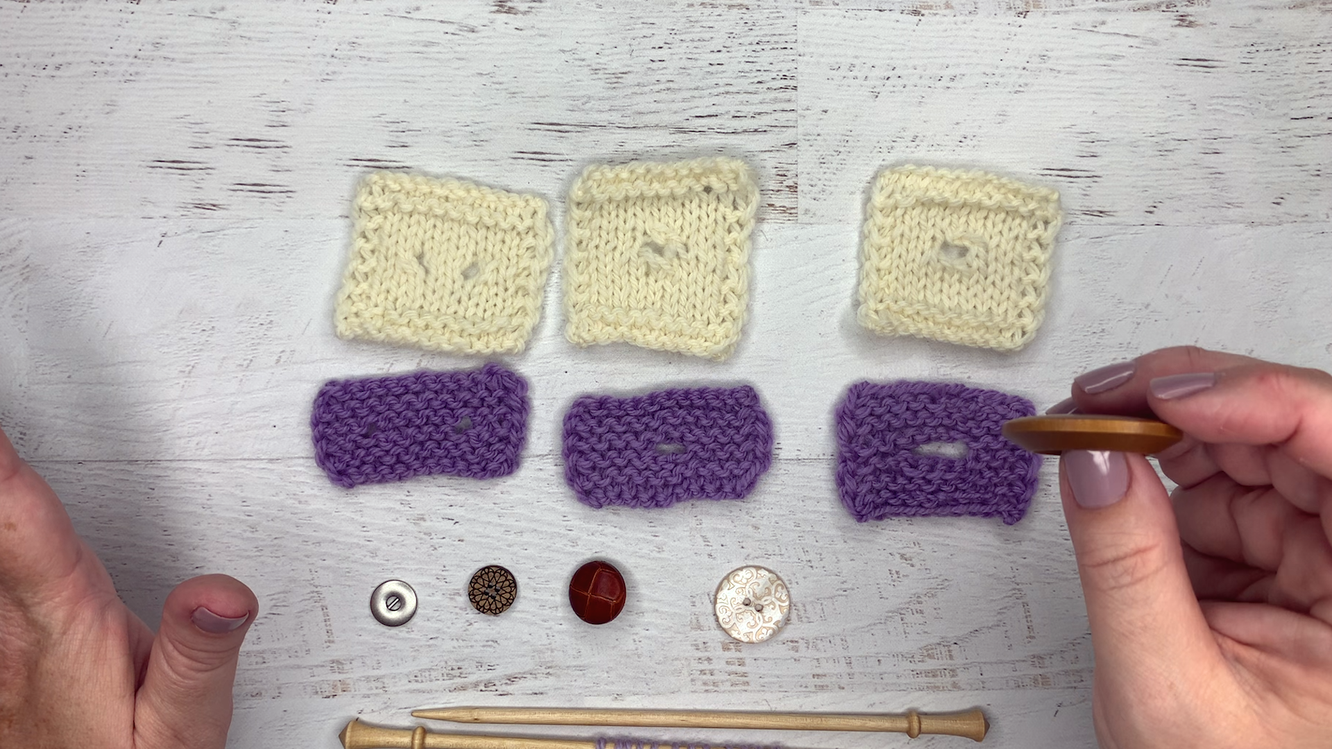 Buttonhole in white and purple yarn squares