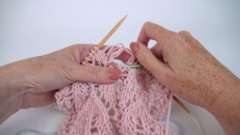 Fixing Mistakes in Lace Knittingproduct featured image thumbnail.