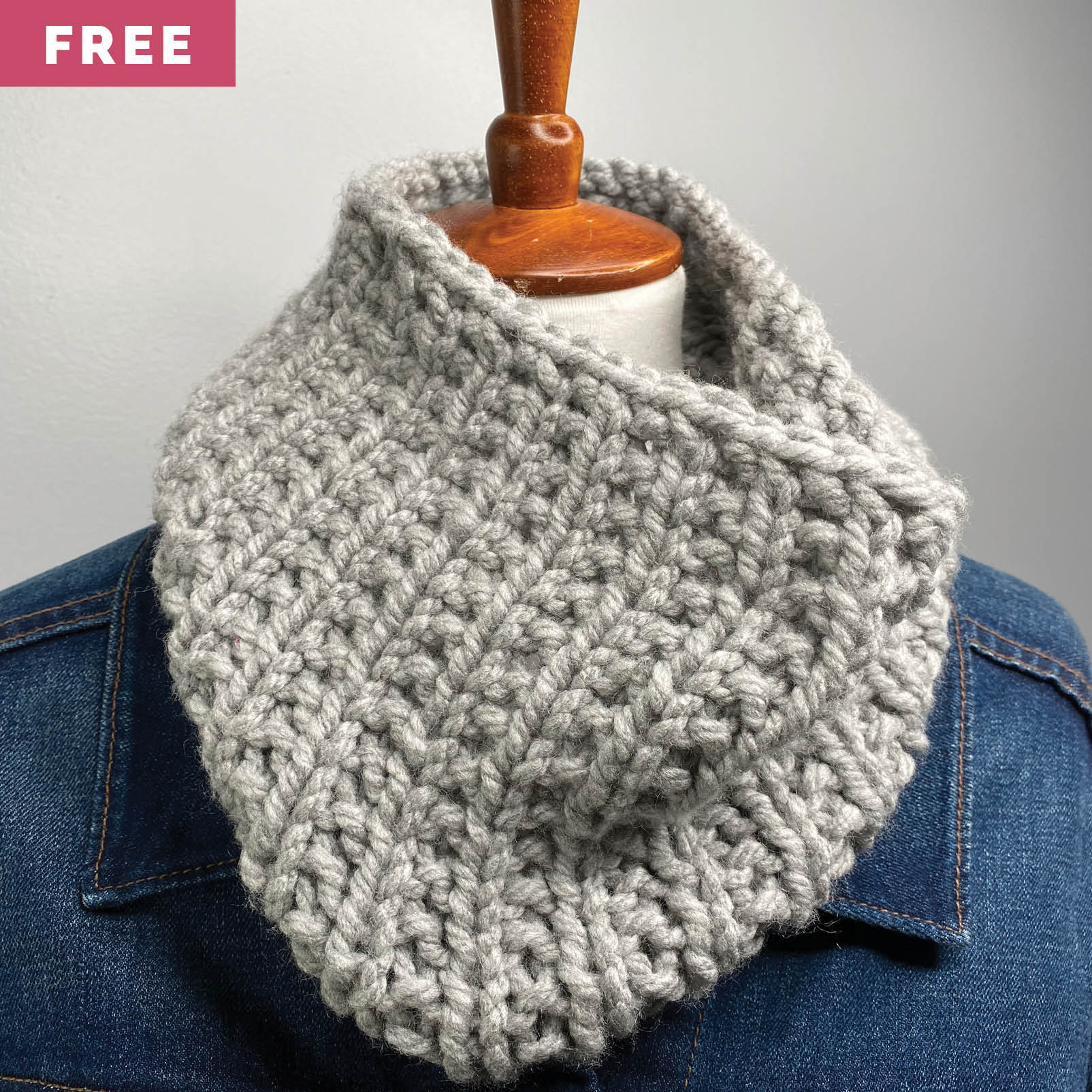 Free Knitting Pattern - Chunky Broken Rib Cowl