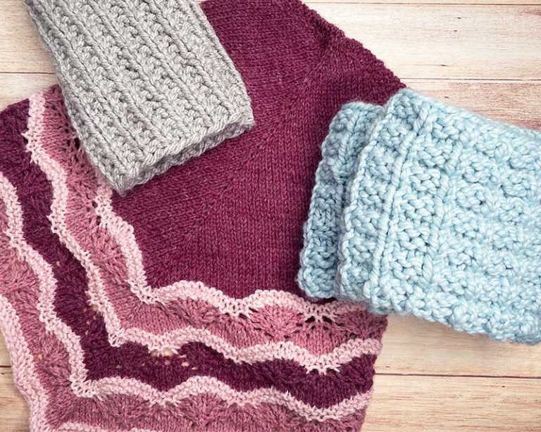 3 Ways to Knit a Cowlarticle featured image thumbnail.