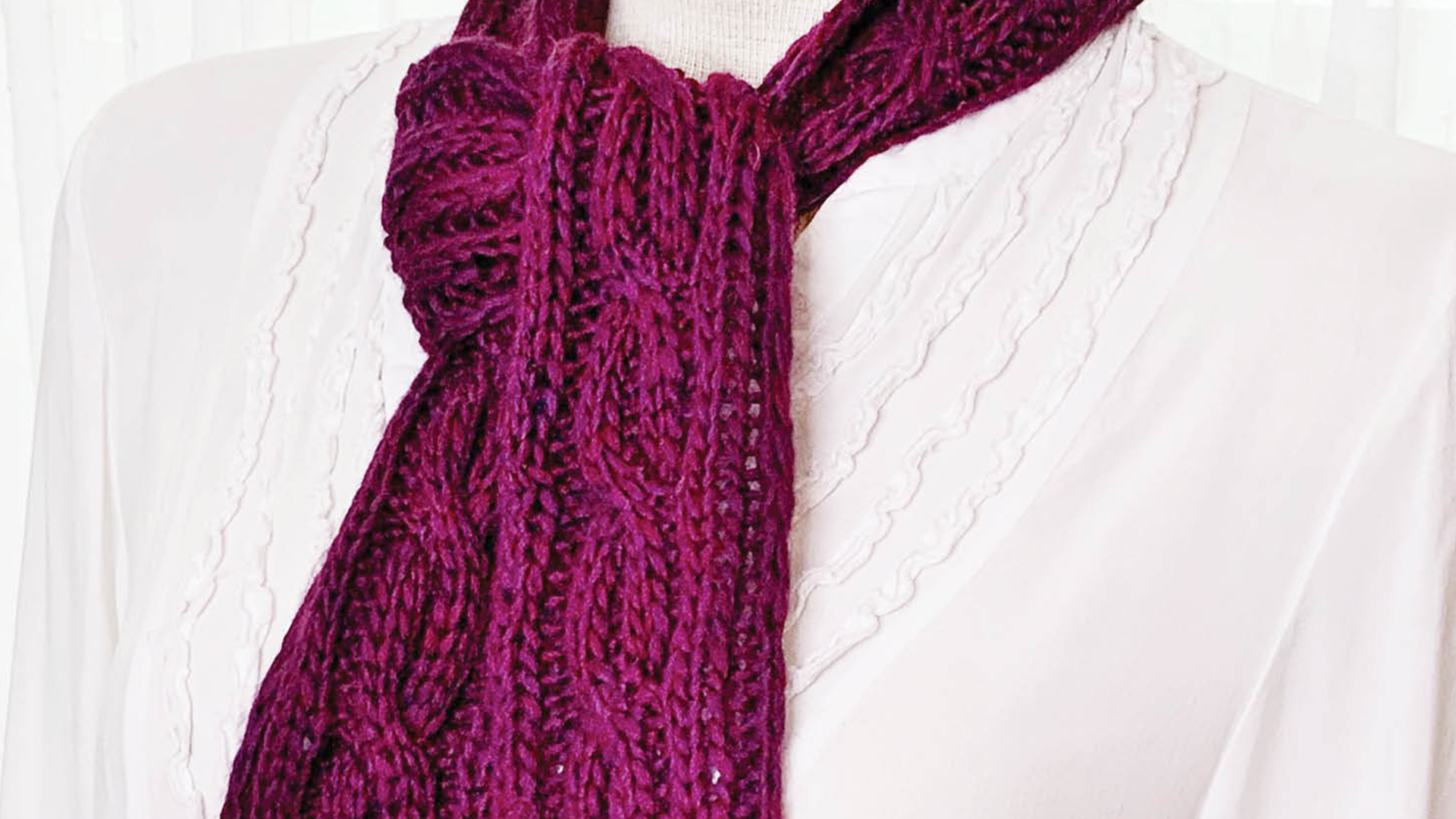 Free Knitting Pattern - Skinny Reversible Cable Scarf