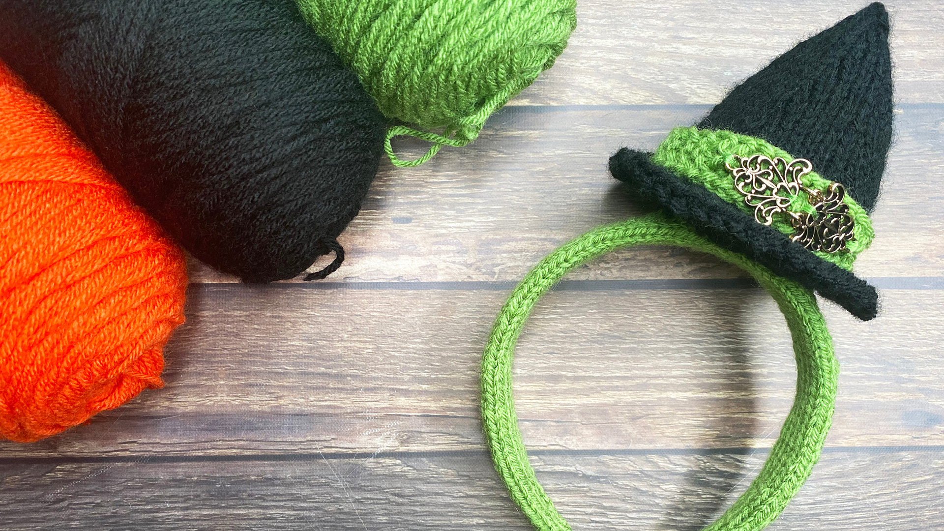 Free Knitting Pattern - Stitch Witch Headband