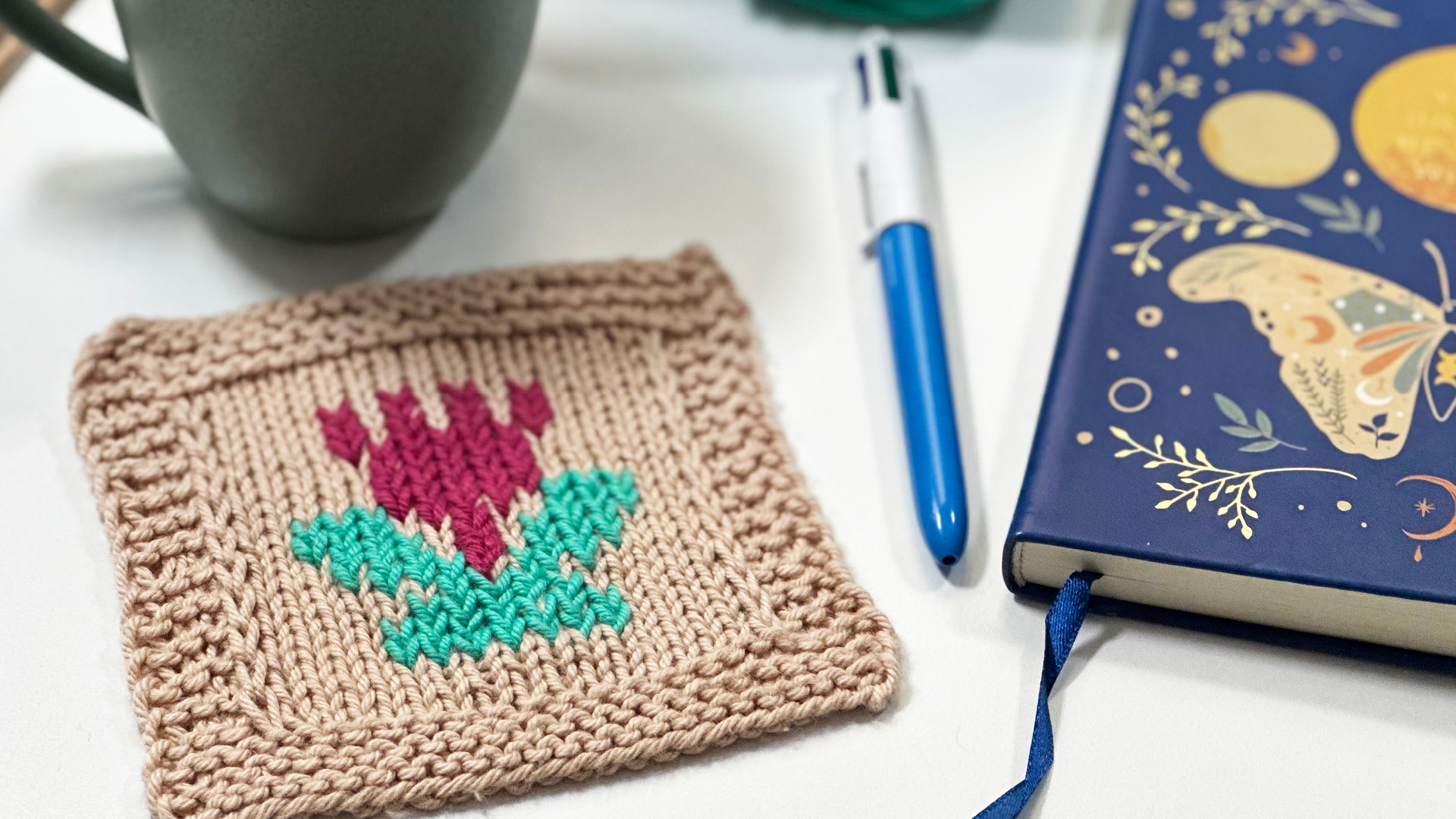 Free Knitting Pattern - Spring Flower Coaster