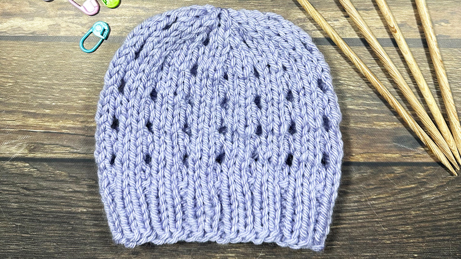 Free Knitting Pattern - Delightfully Darling Baby Hat