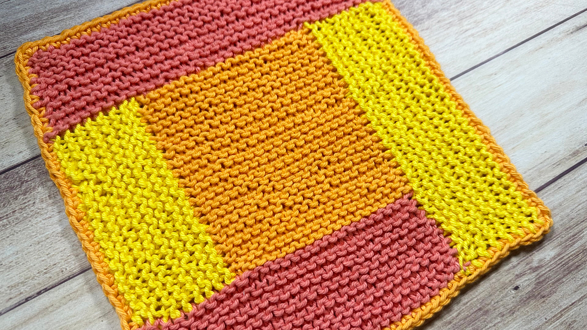 Free Knitting Pattern - Summer Vibes Dishcloth