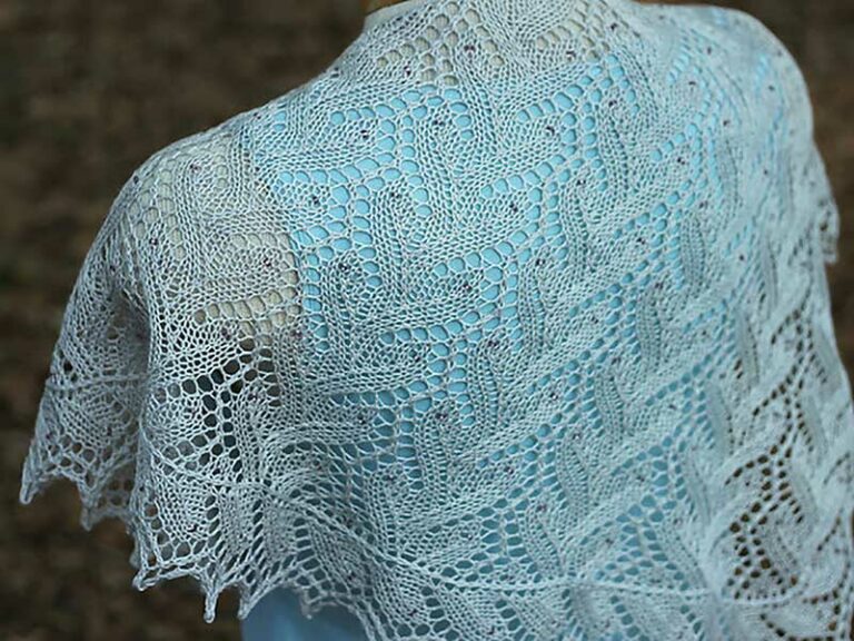 4 Fun Shawls to Knit This Summerarticle featured image thumbnail.