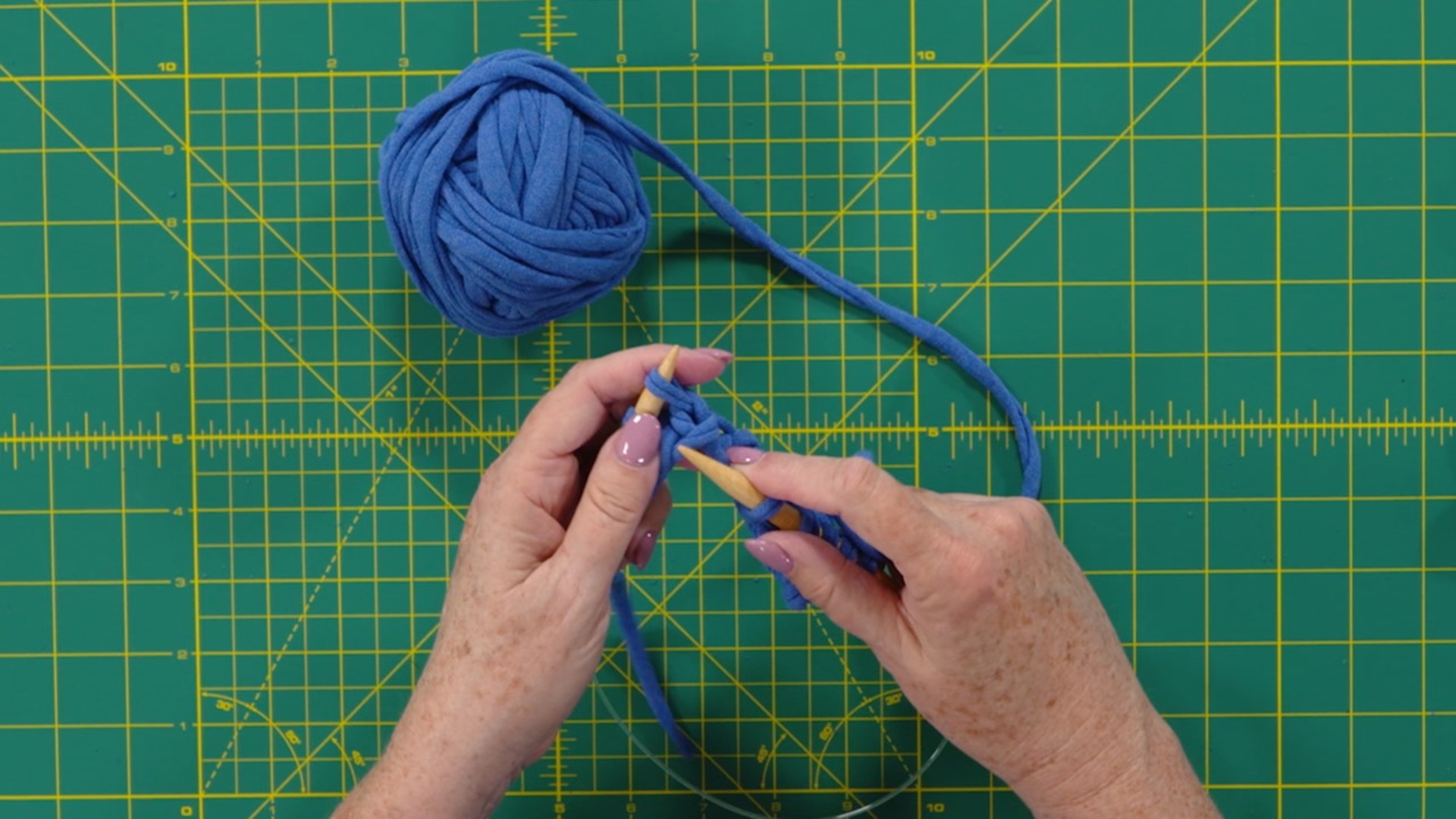 Making and Knitting with T-shirt Yarn