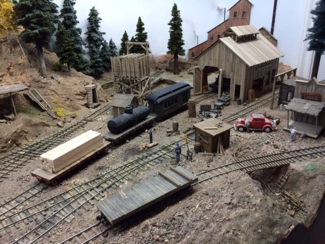 Logging model railroad sales layouts