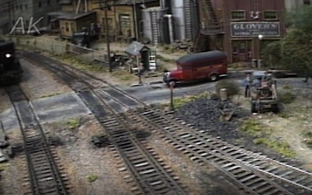 Q&A with George and Allen on Model Railroad Track Plansproduct featured image thumbnail.