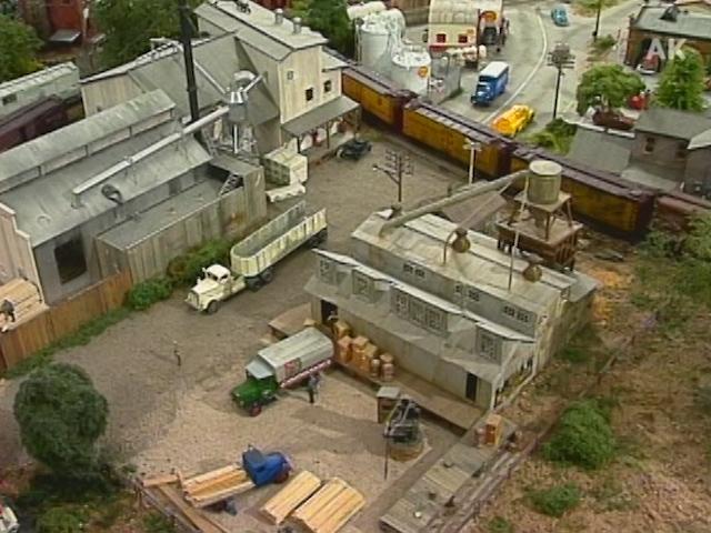 Construction on Ron’s Five Model Railroadsproduct featured image thumbnail.