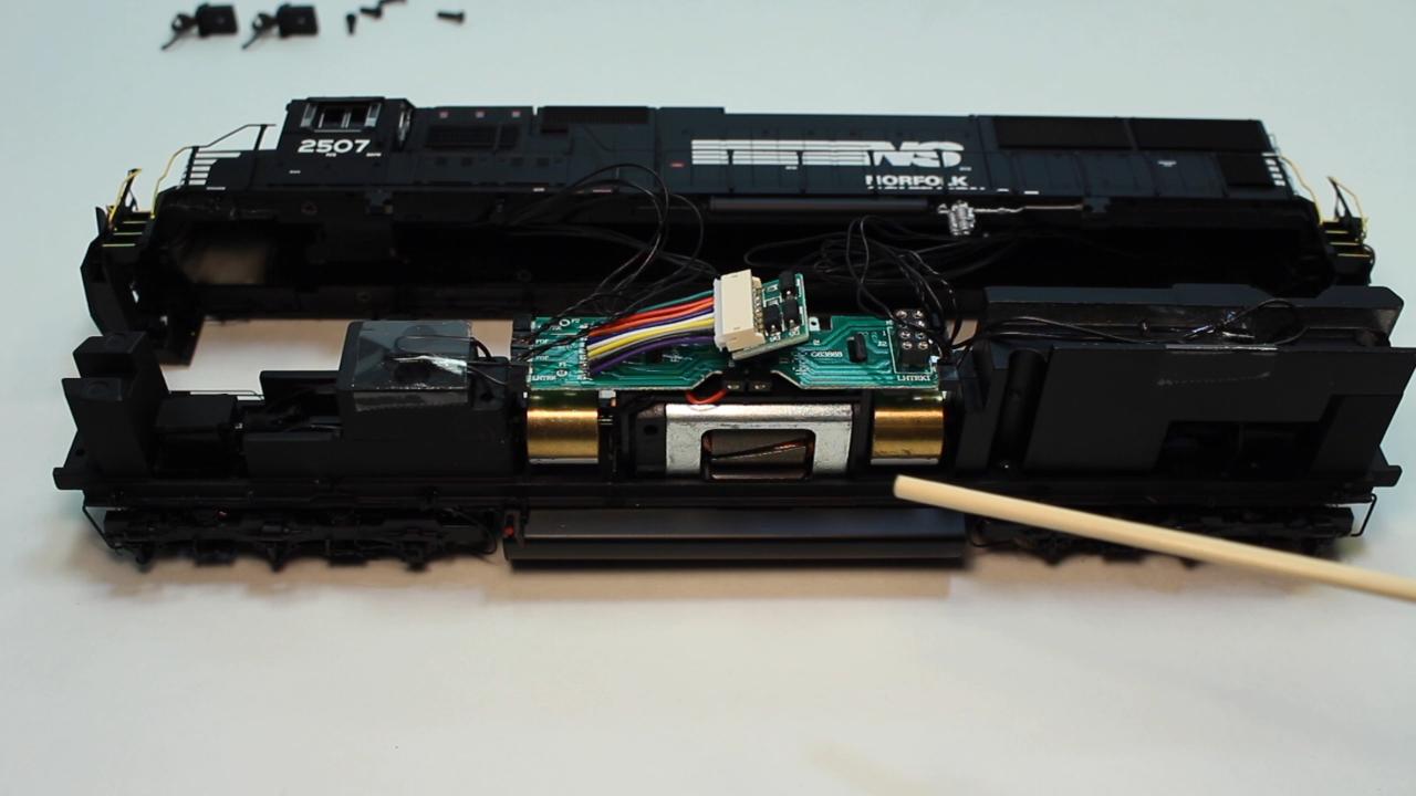 Session 3: Diesel Locomotive Decoder Installation Example