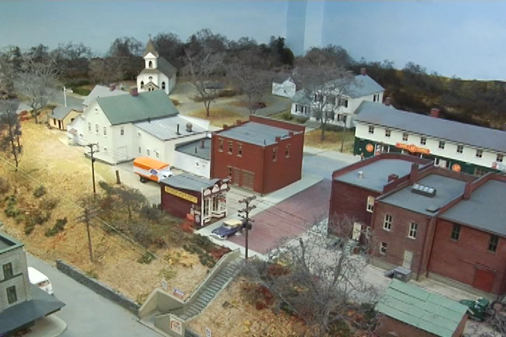 B&M New Hampshire Division and Layout Tour: The Town of Woodsriver