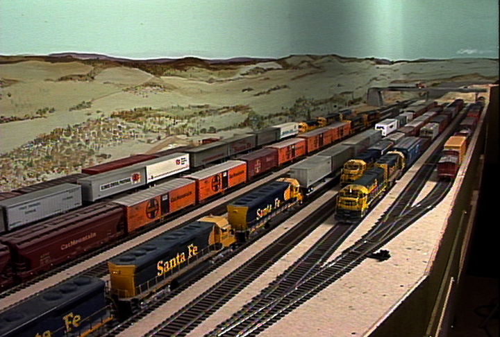 Preparing for a Model Railroad Operating Sessionproduct featured image thumbnail.