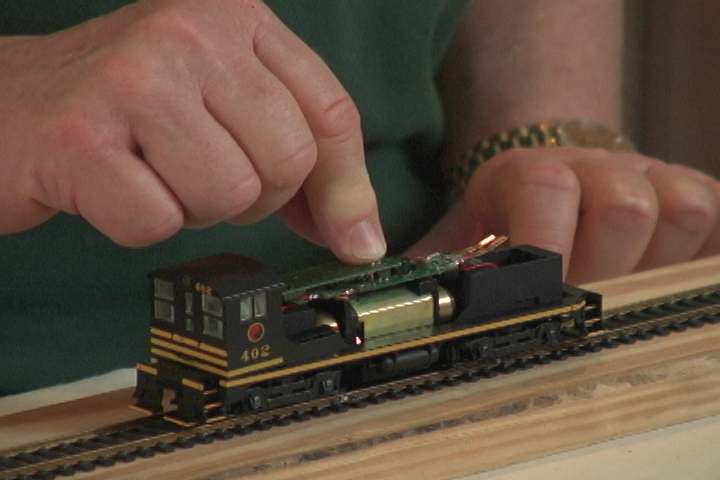 Locomotive Decoder Installationproduct featured image thumbnail.
