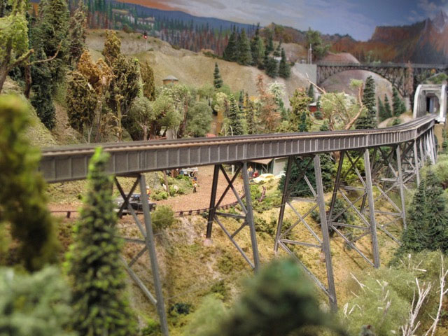 Choosing Model Railroad Track Configurationsarticle featured image thumbnail.