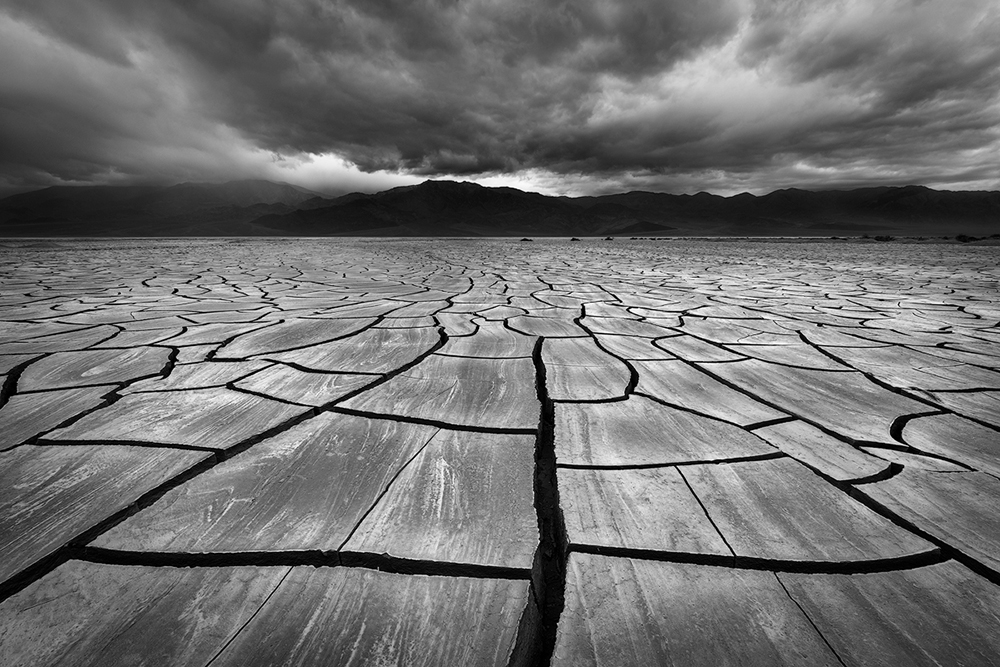 Behind the Shot: Mojave Desert Mud Cracks | Outdoor Photography Guide