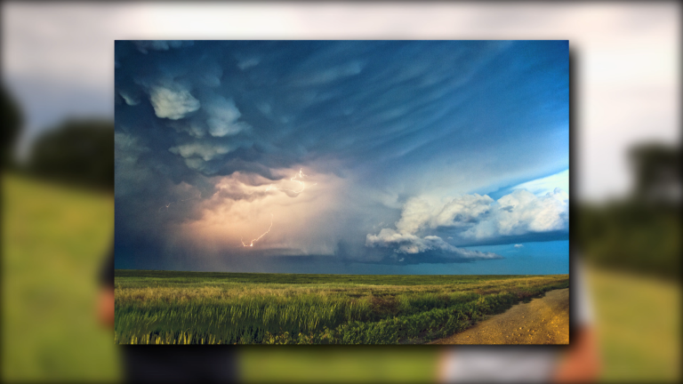 Storm Chasing in Photography – Course Previewproduct featured image thumbnail.