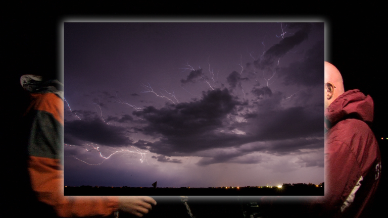 Photographing Lightning: Tips and Techniquesproduct featured image thumbnail.