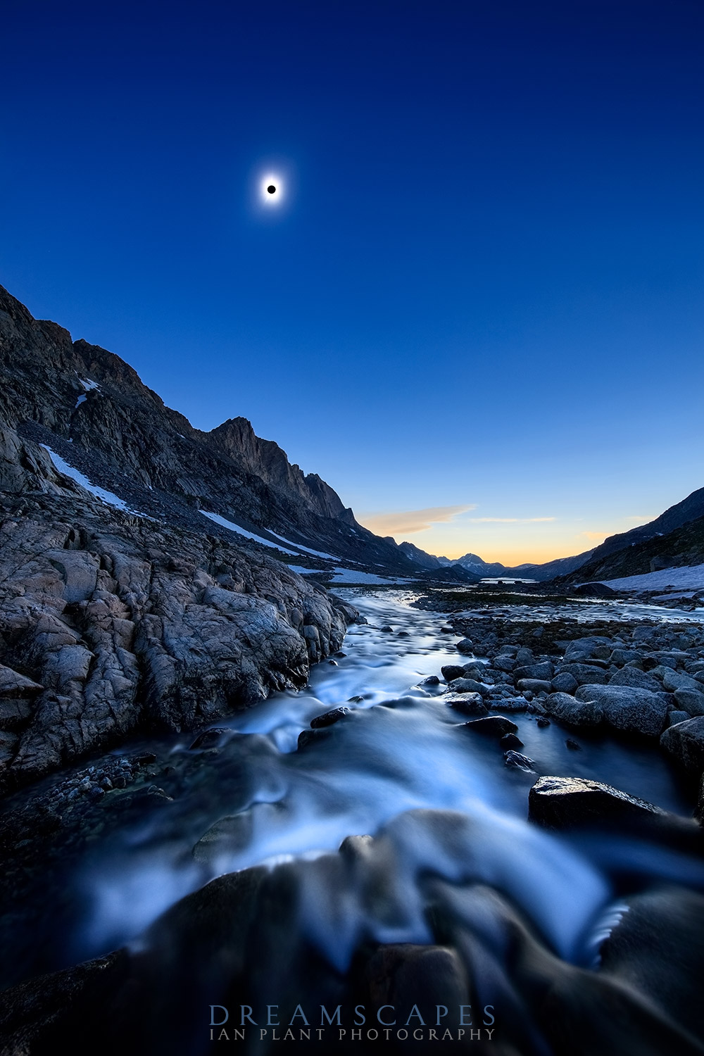 8 Lessons Learned When I Photographed a Total Solar Eclipse