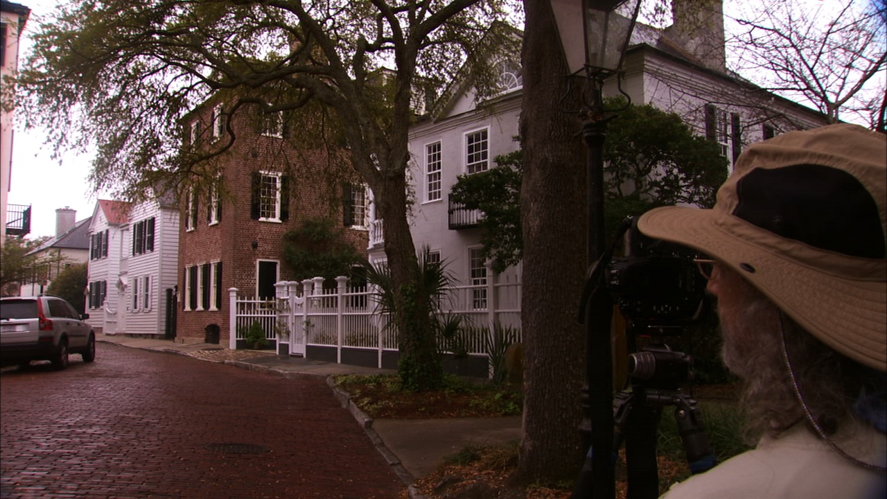 How to Mirror an Image in Photoshop