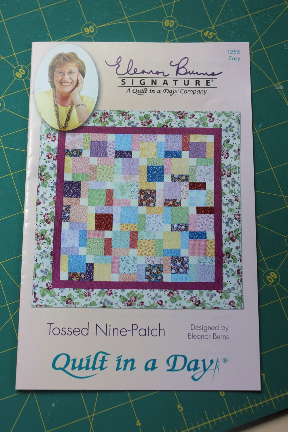 Beginner Tips: Working with Quilt Patternsarticle featured image thumbnail.