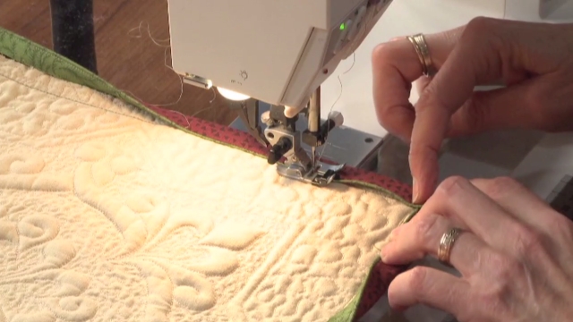 Quilt Binding Techniques: Piped Binding product featured image thumbnail.