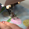 Sewing round pieces on a sewing machine