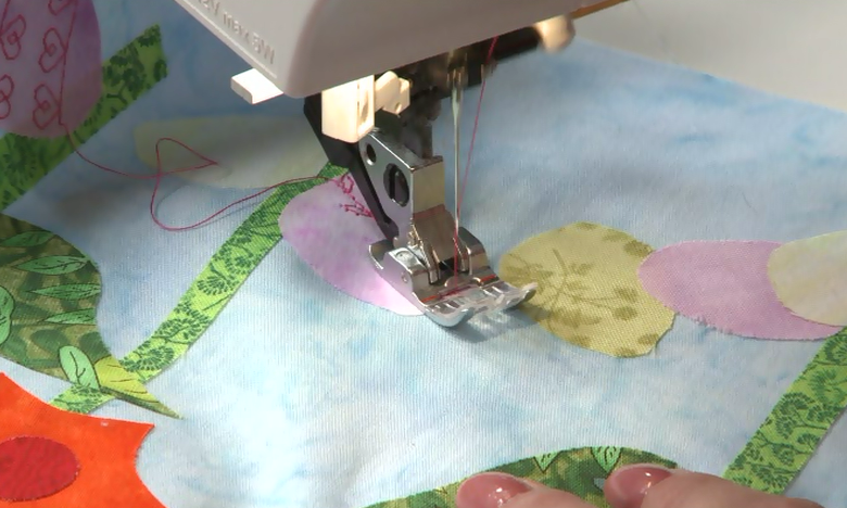 Sewing flower petals with a machine