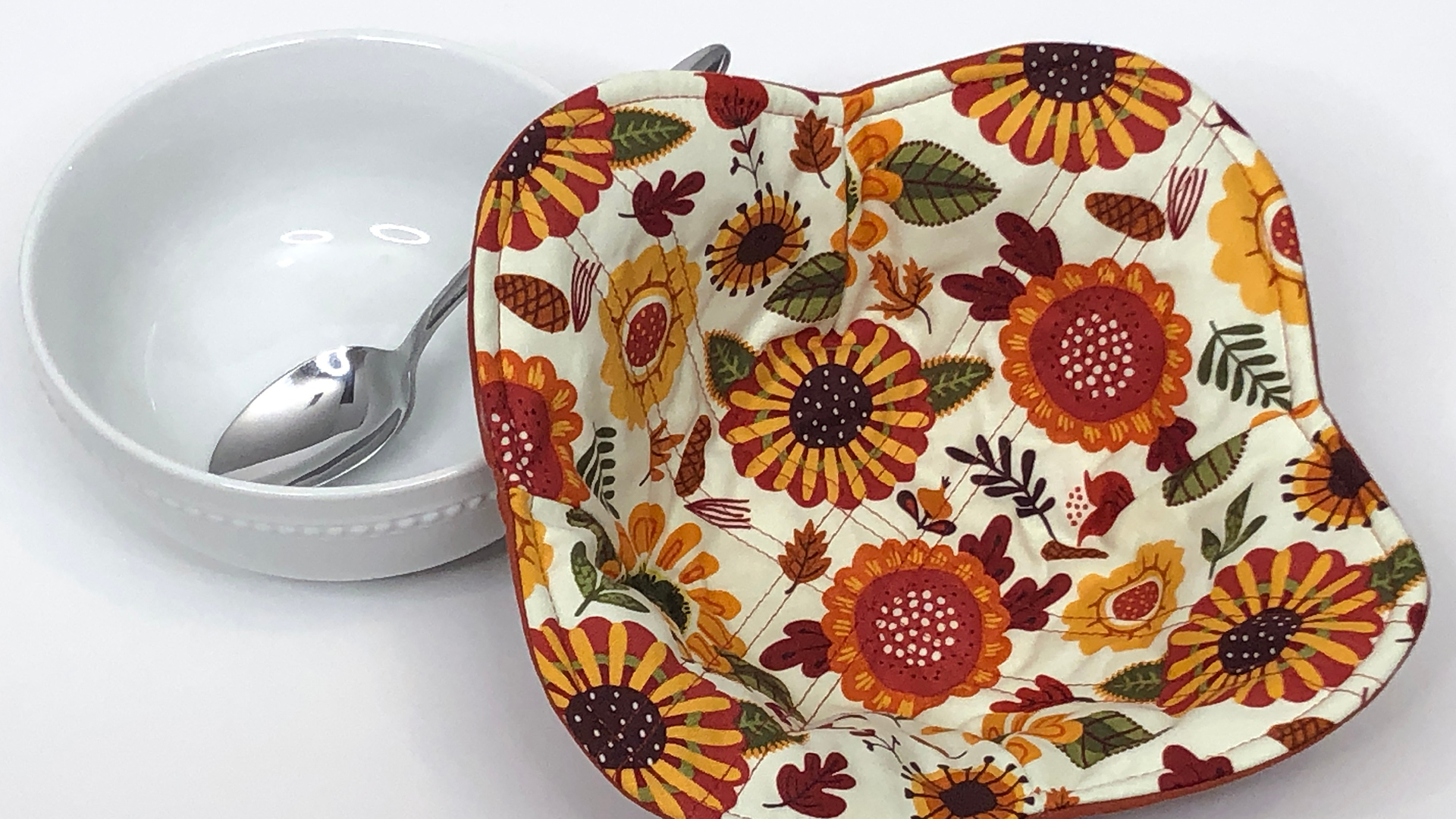 Free Quilt Pattern - Aunt Carol's Kitchen Bowl Cozy