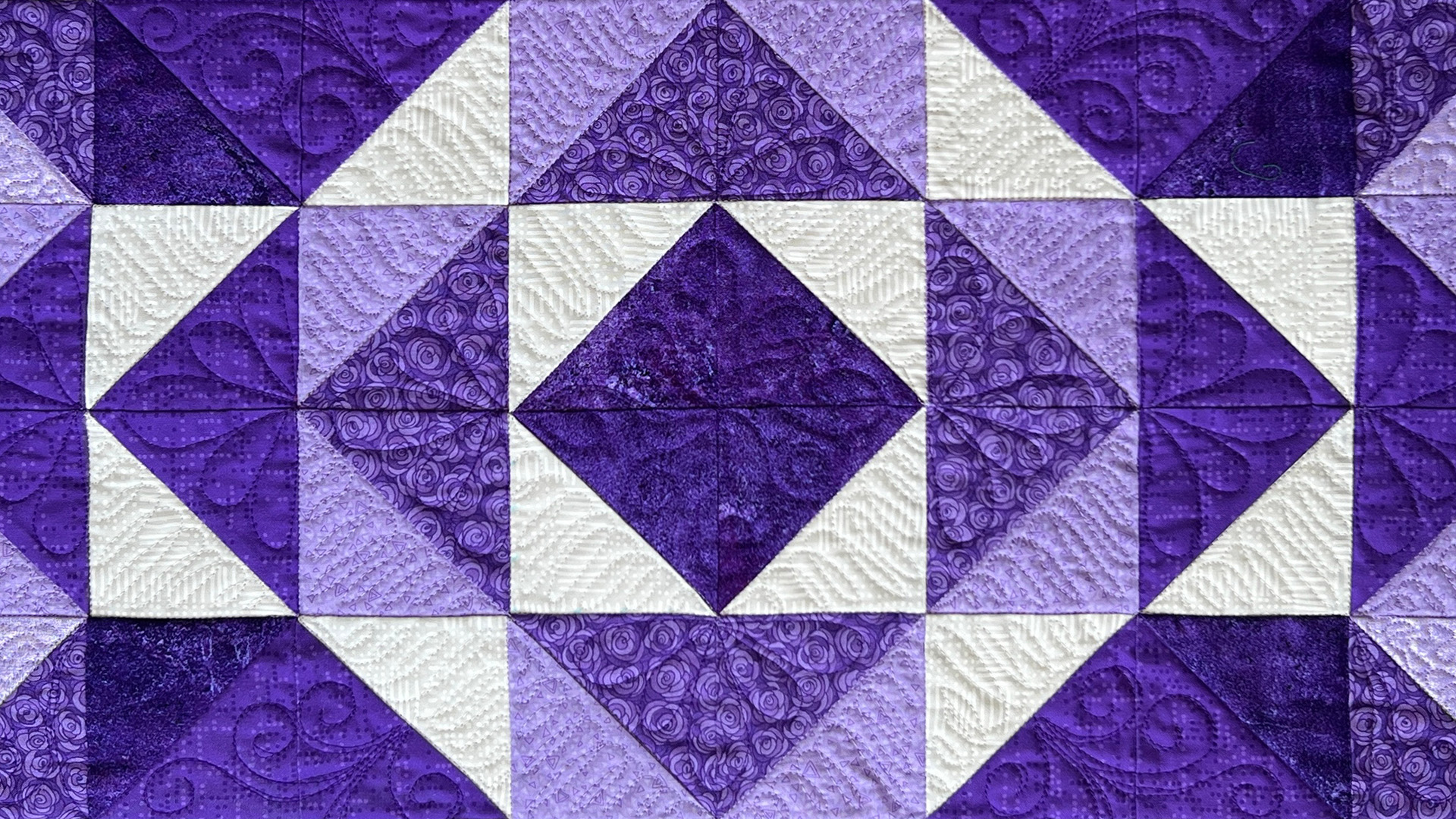Free Quilt Pattern - Amethyst Amore