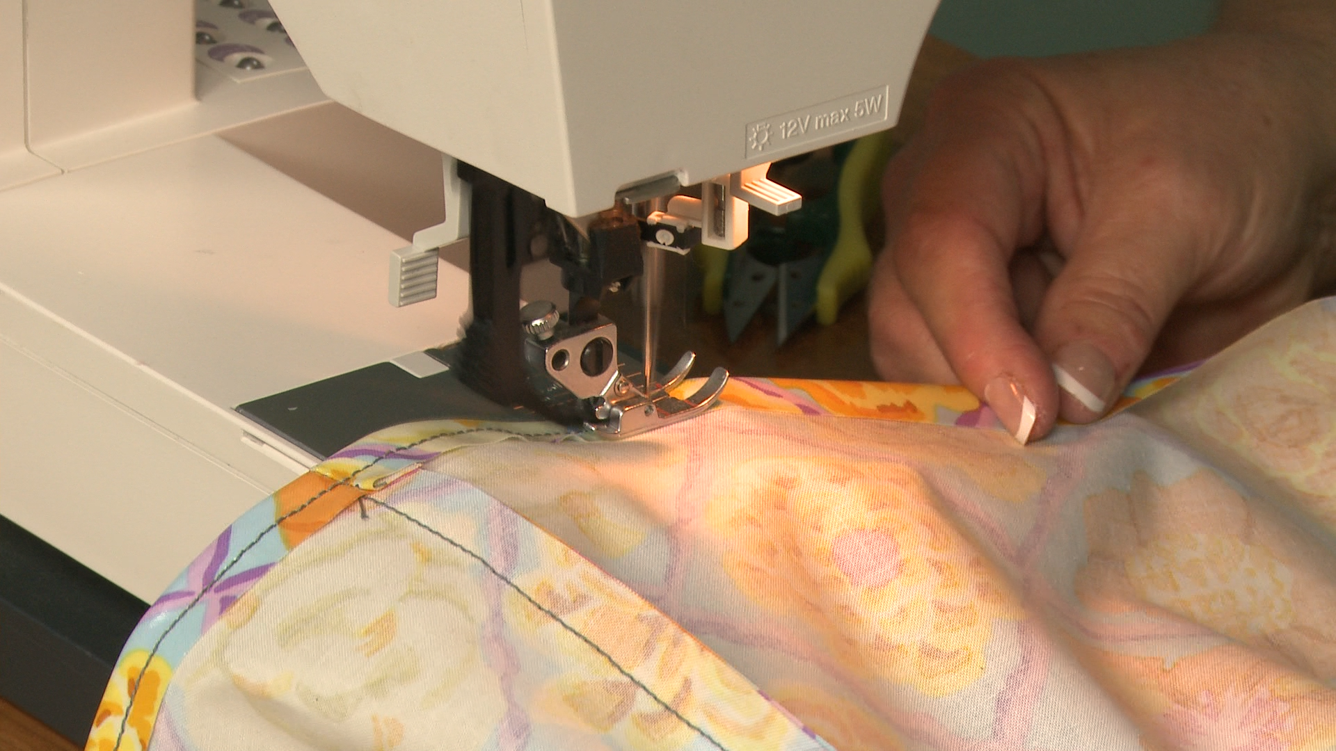 Sewing with laminated cotton