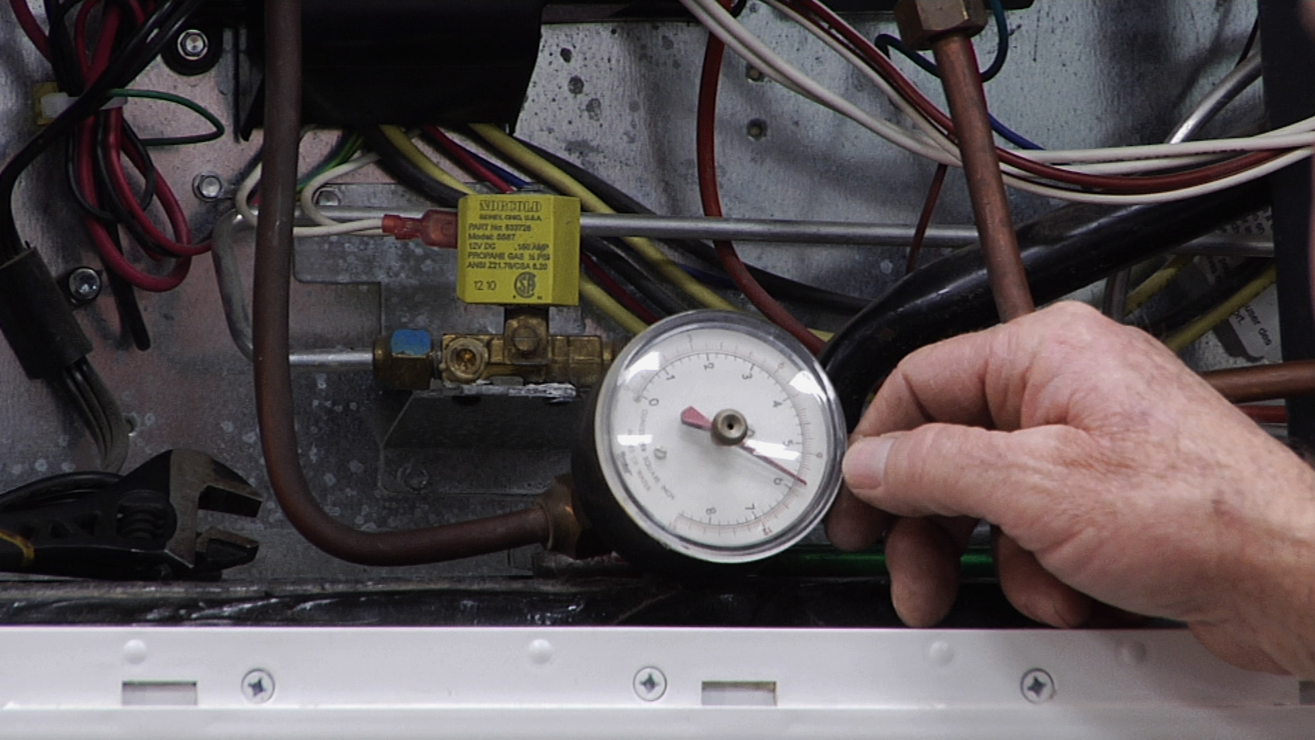 Keep Your System Safe by Installing an RV Propane Leak Detectorproduct featured image thumbnail.