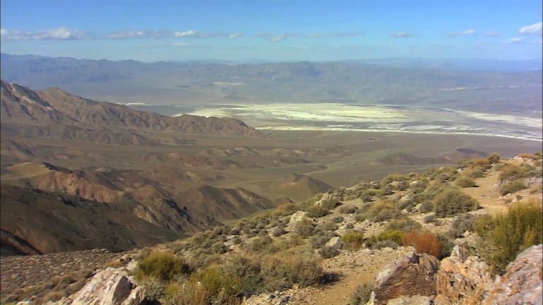 Death Valley National Park: America’s Hottest Natural Wonderlandproduct featured image thumbnail.