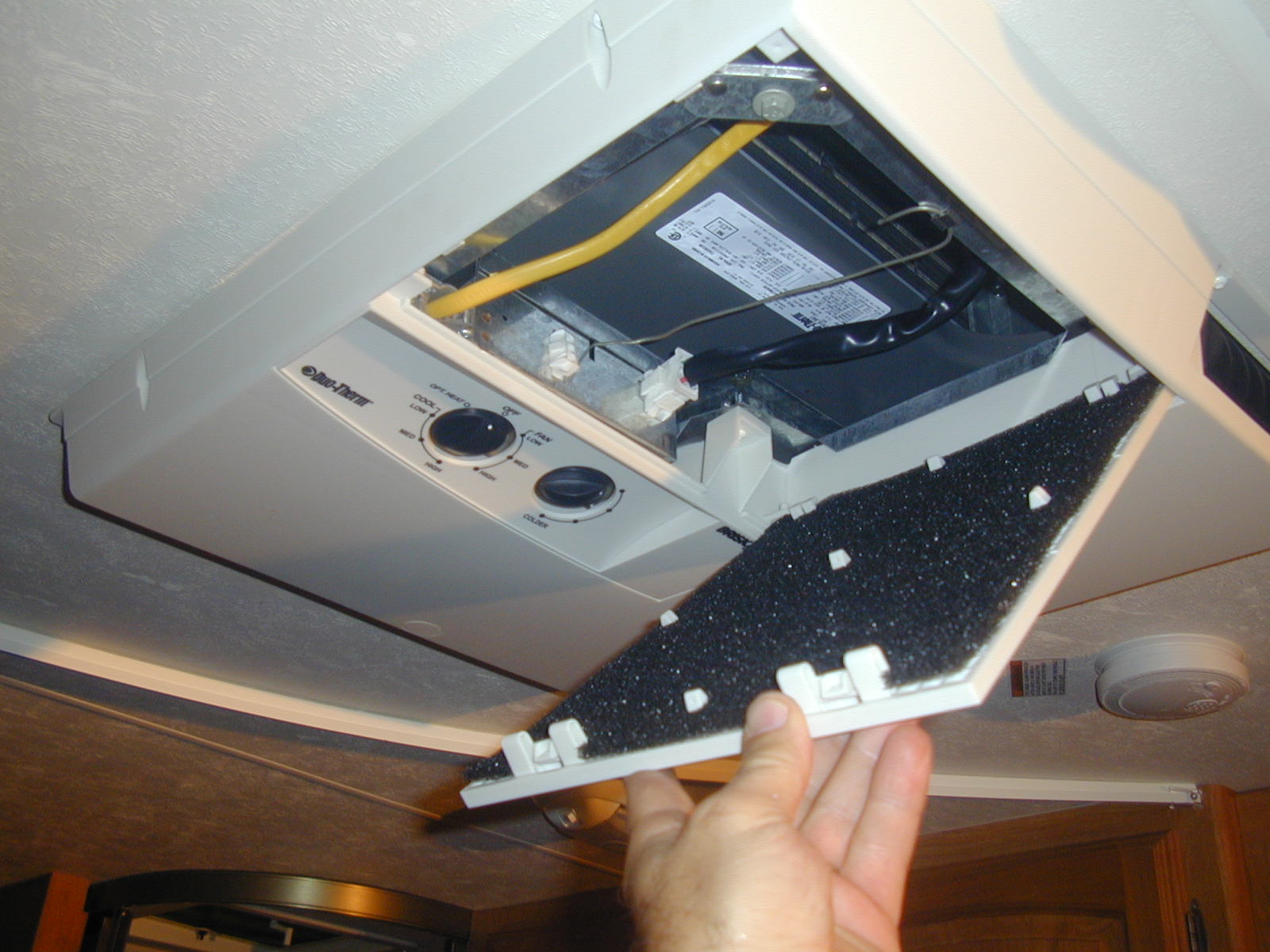 Tips To Make Your Rv Air Conditioner Run More Efficiently Rvrc Rv Repair Club