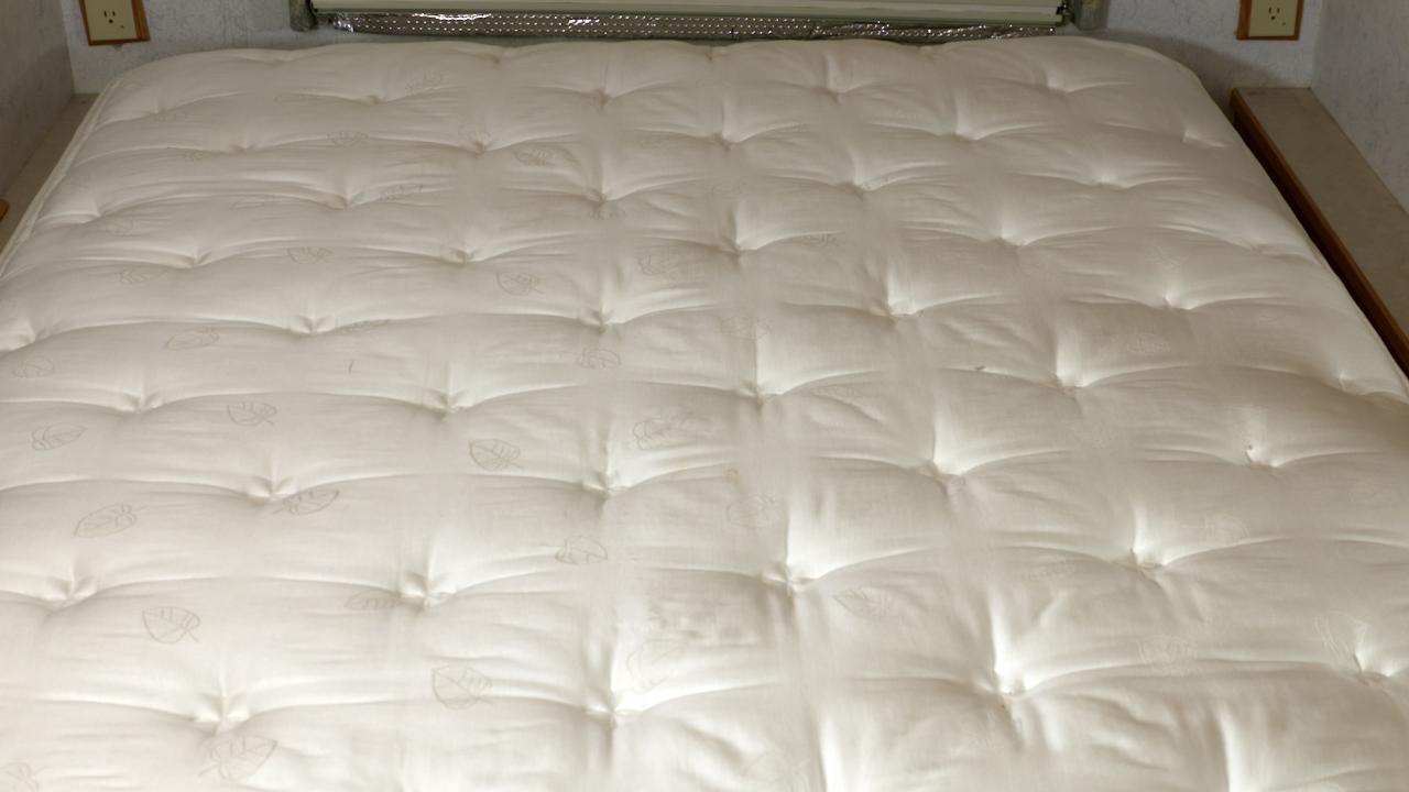 coachmen rv mattress