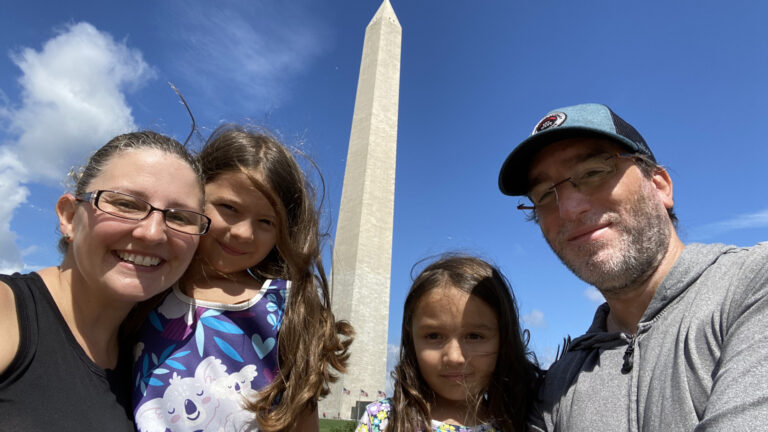 Touring the National Mall in Washington DC with the Familyproduct featured image thumbnail.